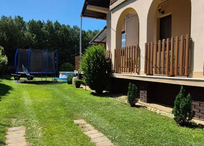 Nagcsalados Rozsa Apartament Balatonlelle